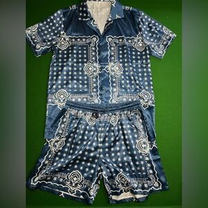 Blue bandanna matching top and bottom